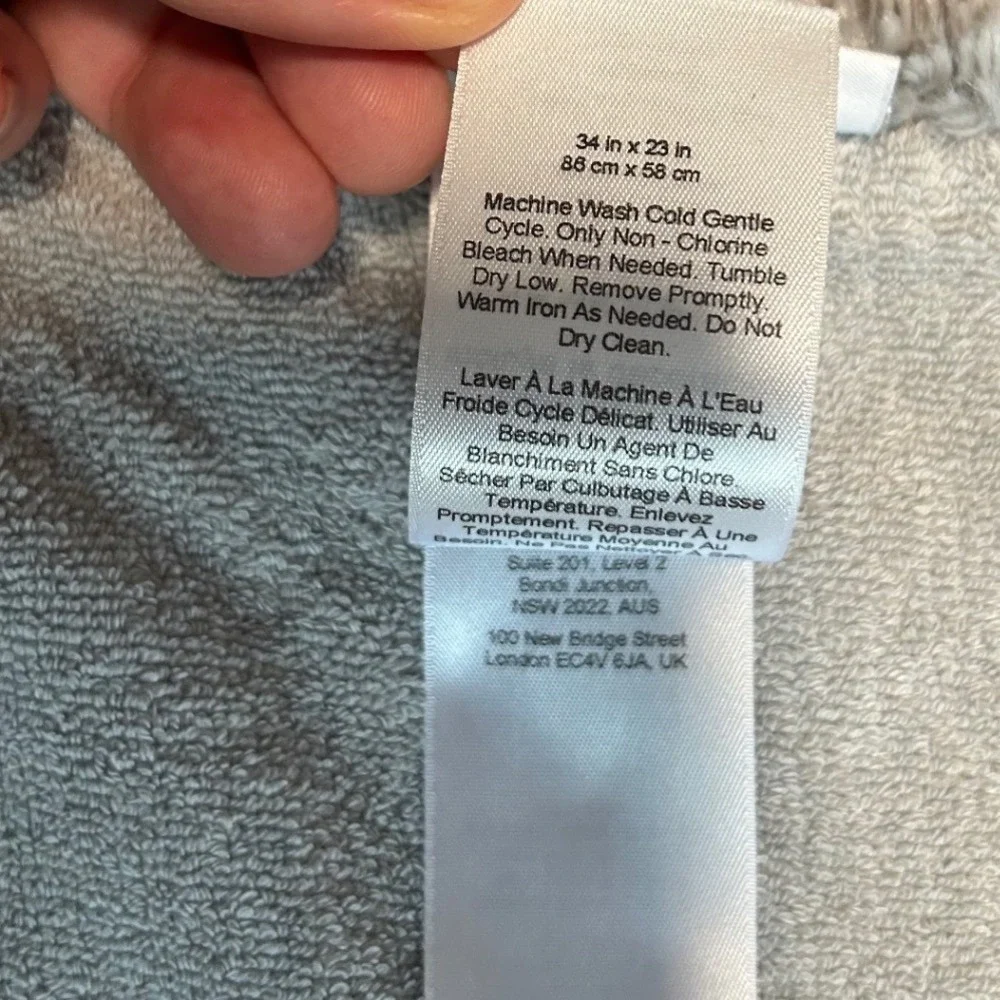 Pottery Barn Kids Elephant Hooded Towel Grey Plush Cotton Terry 34x23 RN71395